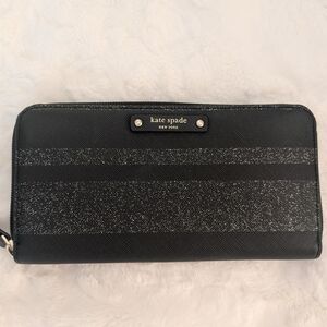 Kate Spade Large Leather Zippy Wallet Black w/Silver Glitter Stripes
